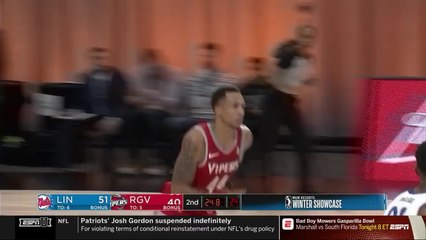 Brandon Sampson rattles the rim on the finish!