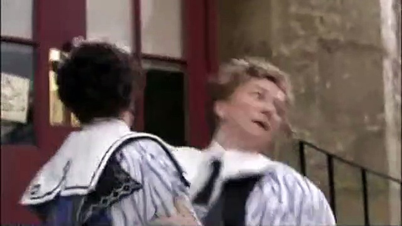 Lark Rise To Candleford S01 E08