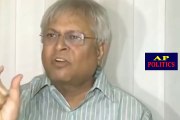 Undavalli Arun Kumar Fires on Chandrababu Naidu over GO on CBI - AP Politics