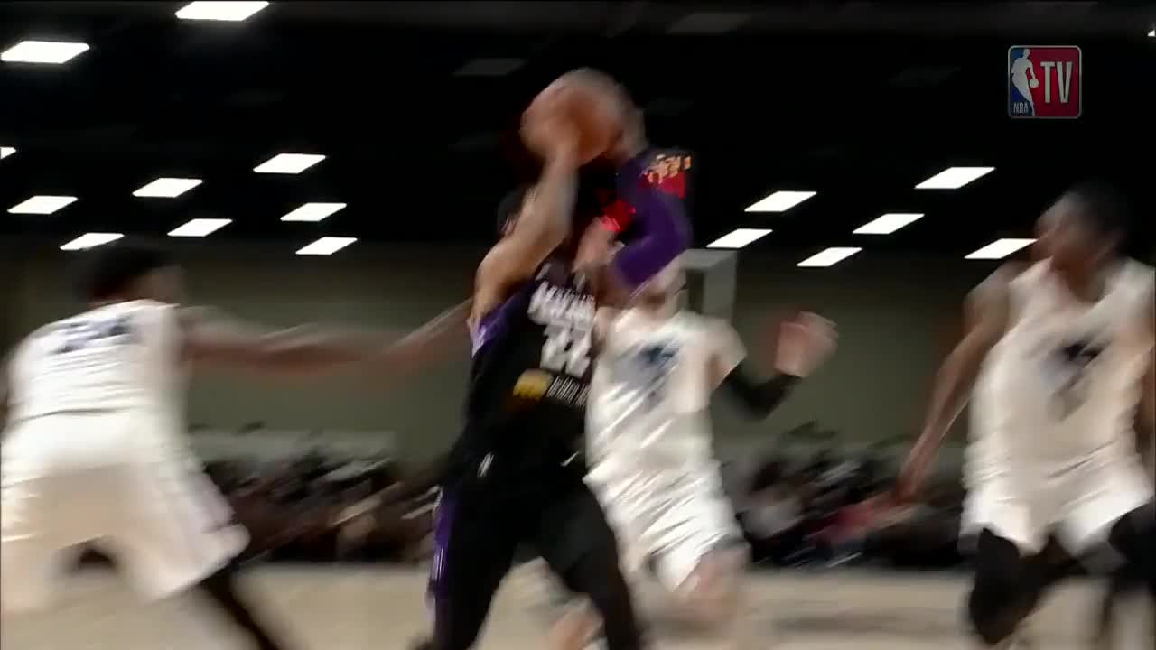 Cameron Oliver with 21 Points vs. Stockton Kings