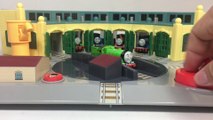 Thomas and Friends Tomica Deluxe Talking Tidmouth Sheds Changing Station Takara Tomy w Alpha System