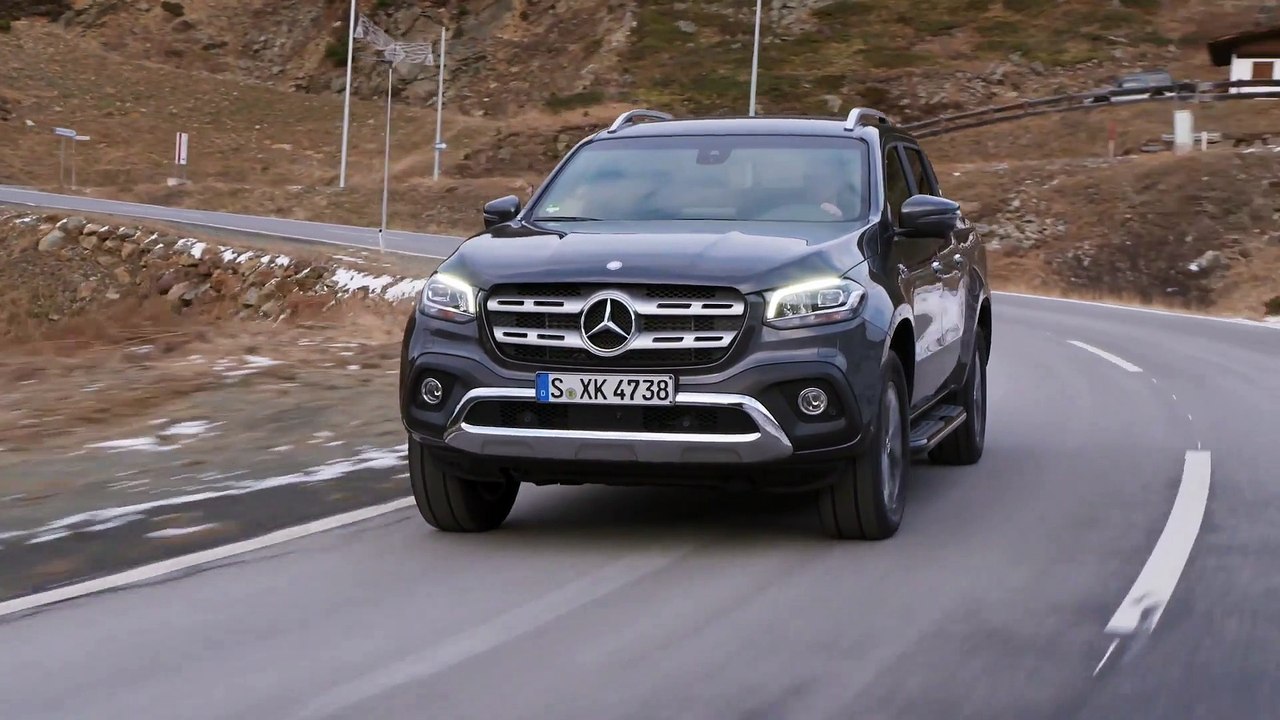 Eleganz mit 4MATIC serienmäßig - der Mercedes-Benz CLS