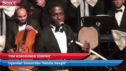 50 kişilik gönüllü koroda bir Ugandalı