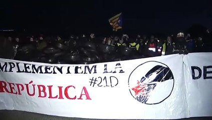 Cortes en la AP7 por las protestas horas antes del Consejo de Ministros