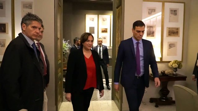 Sánchez y Colau se reúnen horas antes del Consejo de Ministros