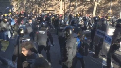 Protestas en Barcelona de cara al Consejo de Ministros