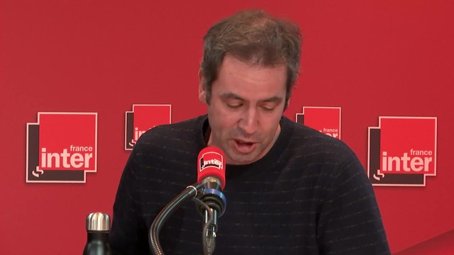 Les gilets jaunes font l'amour sur le rond-point - Tanguy Pastureau maltraite l'info