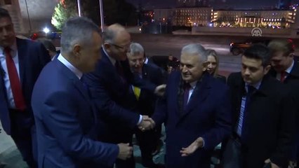 TBMM Başkanı Yıldırım'dan İktidar ve Muhalefet Kulisine Ziyaret