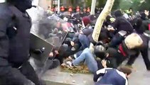Once detenidos y 28 mossos heridos en las manifestaciones de Barcelona