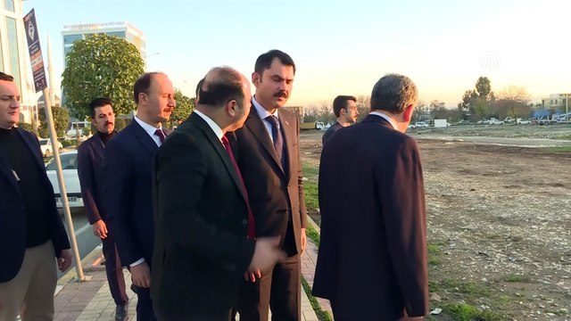 Bakan Kurum, Şanlıurfa'da kentsel dönüşüm alanında incelemelerde bulundu
