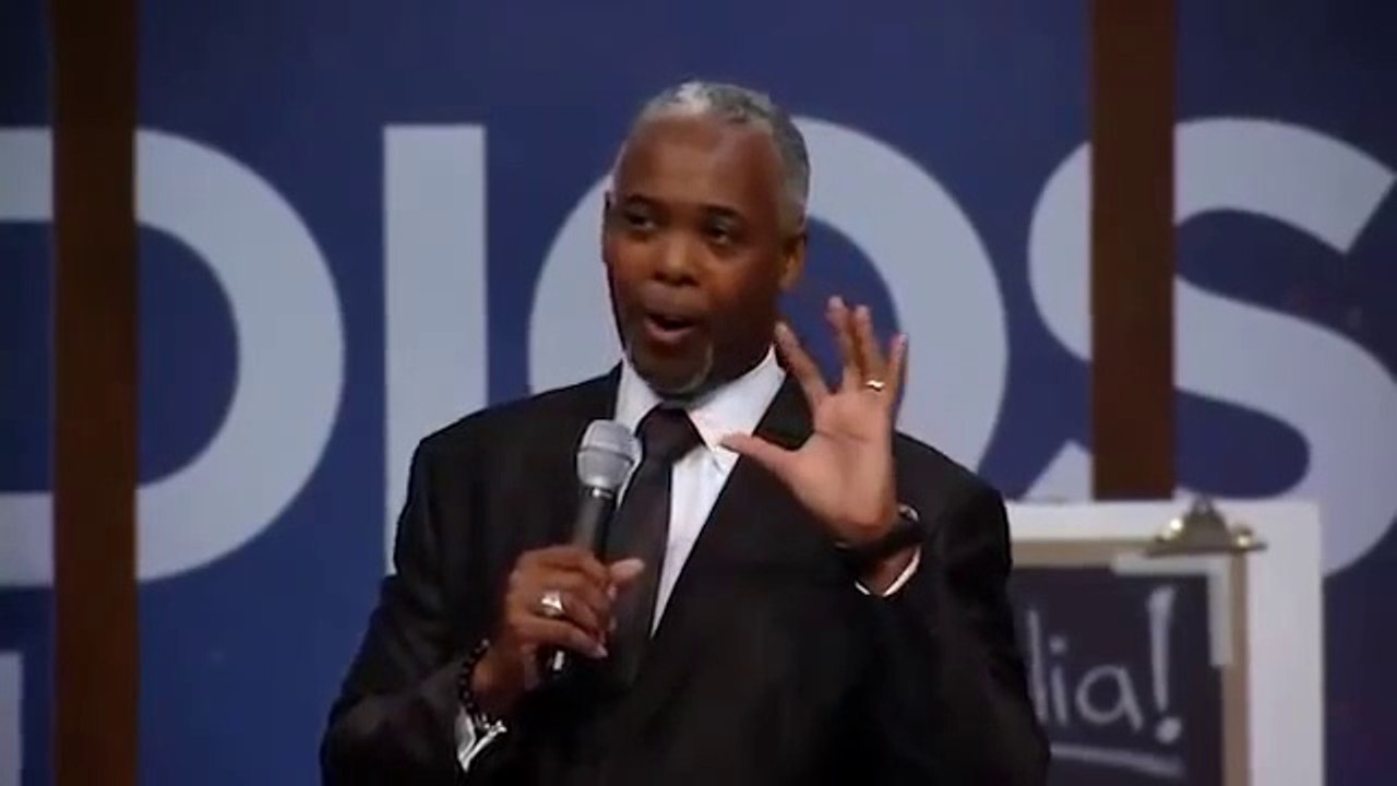 Circunstancias que nos llevan a Dios, circumstances that lead us to God - Bishop Bronner