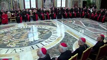 Papa promete que los abusos sexuales no quedarán impunes