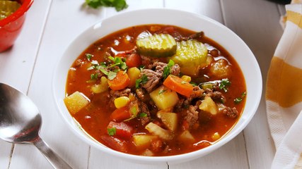 This Cozy Hamburger Soup = Comfort Food To The Max