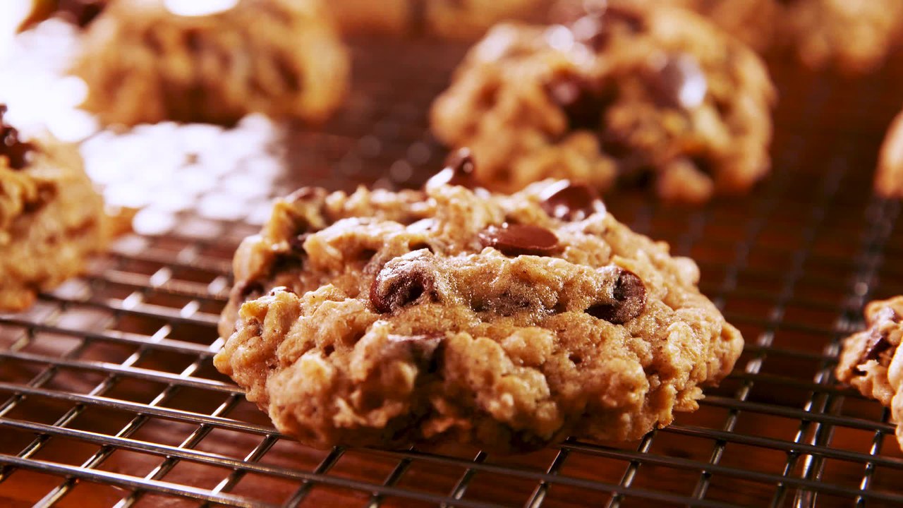 Banana Oatmeal Cookies Are WAY Better Than Banana Bread