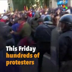 Catalan Protesters Block Roads