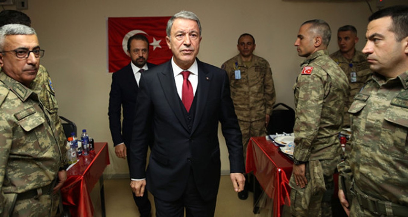 Bakan Akar'dan, Ege ve Akdeniz Açıklaması: Bedeli Ağır Olur