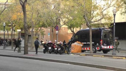 مظاهرات بكتالونيا احتجاجا على اجتماع للحكومة الإسبانية ببرشلونة