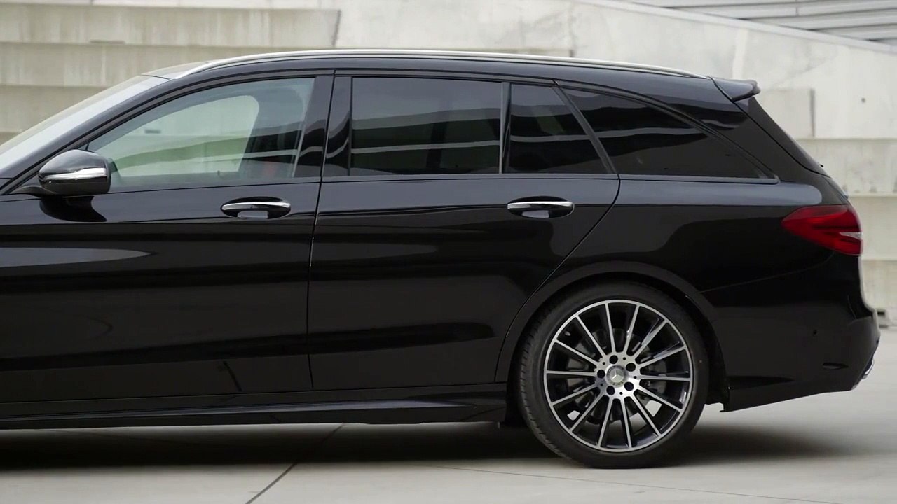 2015 Mercedes Benz C 450 AMG 4MATIC Estate Interior and Exterior