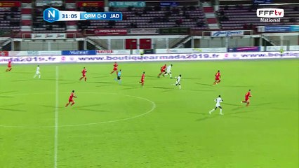 Frappe qui passe à côté du but!