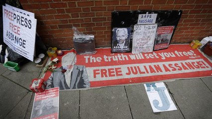 الأمم المتحدة تطالب بريطانيا بالكفّ عن محاولة توقيف جوليان أسانج
