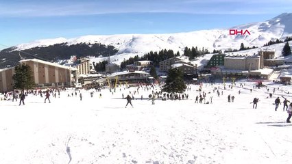 Bursa Uludağ'da Ziyaretçi Akını