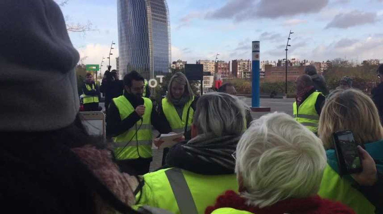 LIEGE - Manifestation des gilets jaunes à la Ga...