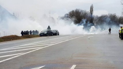 Affrontements de plus en plus violents actuellement à Voreppe.