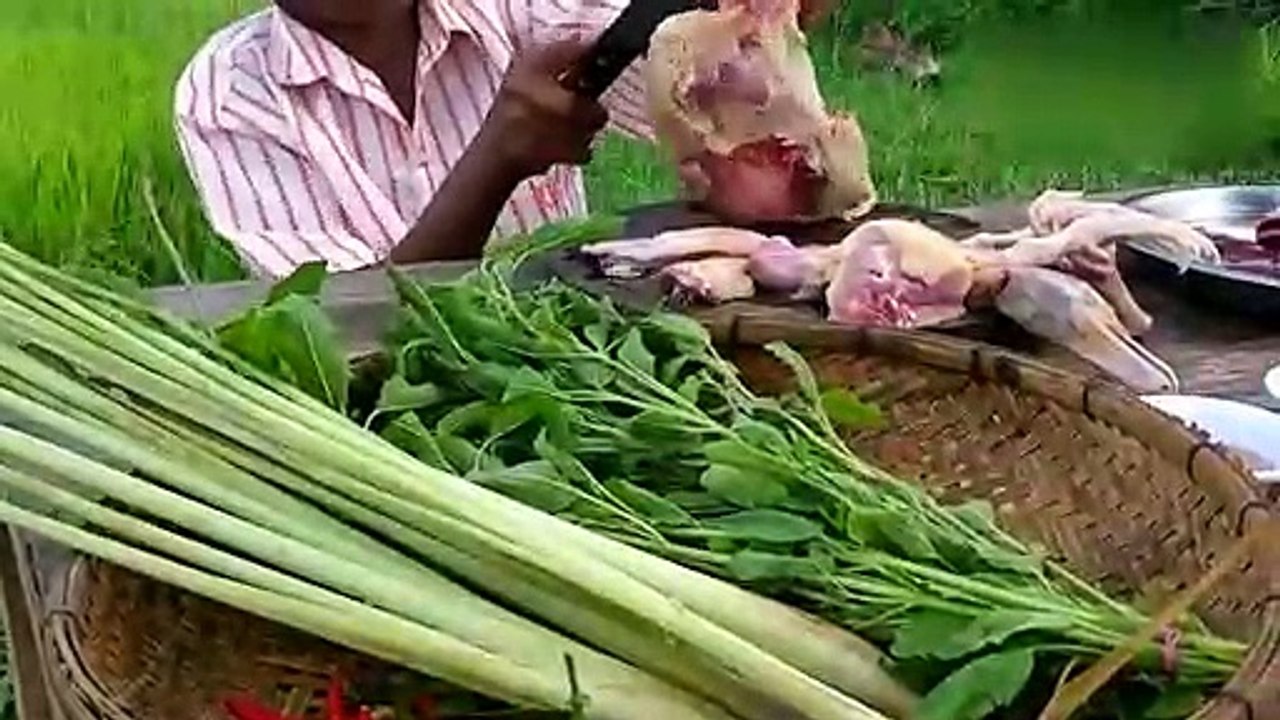 Cambodian wilderness food, lemon leaves and duck meat are perfect match! Too sweet