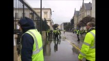 Gilets jaunes: la tension monte à la préfecture