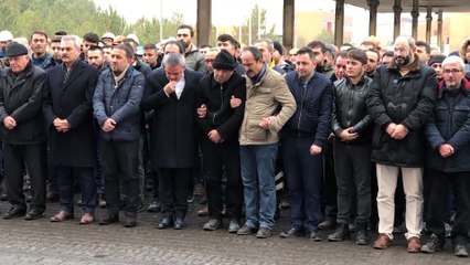 Elektrik akımına kapılarak ölen işçi defnedildi - KARABÜK