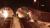 Slovakya'da Kaza Yapan Araç Tünelin Tavanına Uçtu