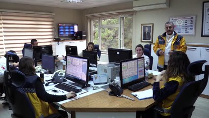 'Sesim güzel mi?' diye 112'yi arıyorlar - EDİRNE