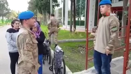 Down Sendromlu Gencin Komando Andı Sosyal Medyayı Salladı