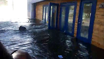 Huge Tide Destroys Beachside Bar