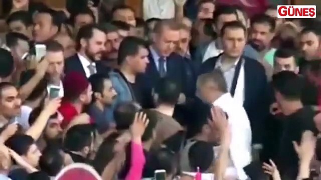 Başkan Erdoğan'ın sesiyle hazırlanan 'Bir Gençlik' videosu paylaşım rekoru kırdı