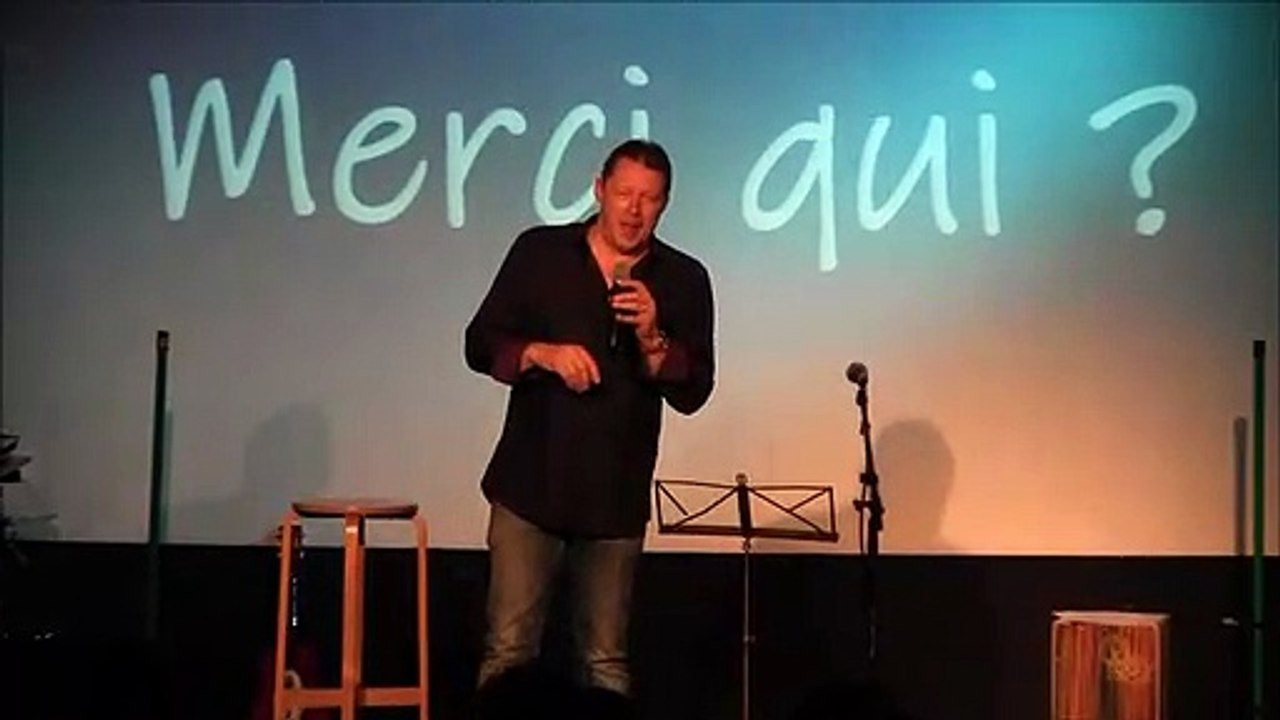 Le présentateur