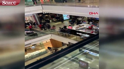 Londra'da AVM'de 'bıçaklı adam' paniği...