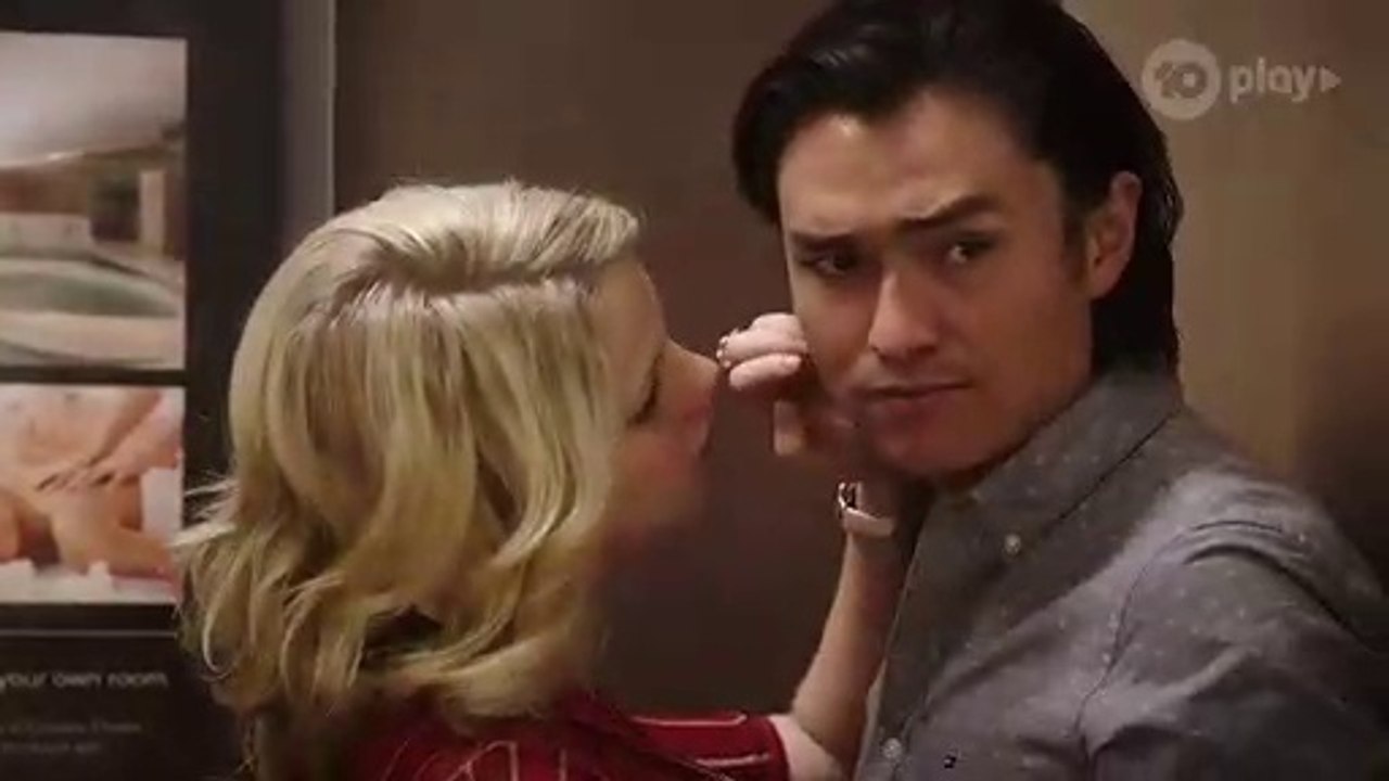 Neighbours 8004 27th December 2018 | Neighbours 8004 27 December 2018 | Neighbours 27th December 2018 | Neighbours 8004 | Neighbours December 27th 2018 | Neighbours 12-27-2018 | Neighbours 8004 27-12-2018 | Neighbours 8005