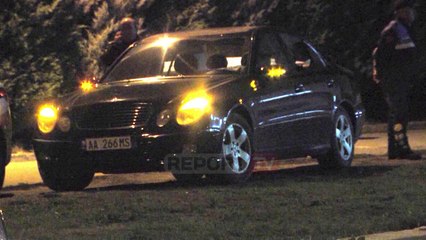 Report TV - Ja 'Benz'-i ku u qëlluan Erion Benga dhe Griselda Gjikolaj, shenjat e plumbave