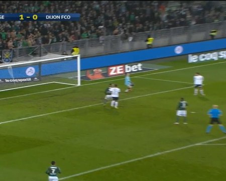 لقطة: الدوري الفرنسي: صاروخيّة خزري تضاعف تقدّم سانت إتيان أمام ديجون