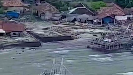 인도네시아 쓰나미 피해 눈덩이...281명 사망·천여 명 부상 / YTN