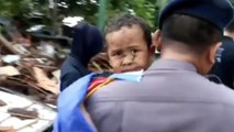 281 Kişinin Yaşamını Yitirdiği Tsunami Sonrası Küçük Çocuk Enkaz Altından 12 Saat Sonra Kurtarıldı