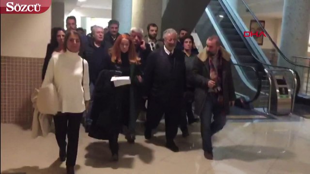 Metin Akpınar ile Müjdat Gezen adliyeden ayrıldı