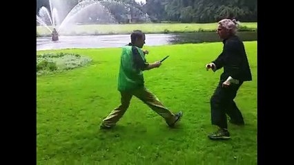 Part 4 martial arts:  Selfdefense of the Snake by Tai Chi and Kungfu master Douwe Geluk