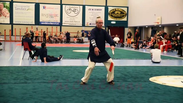 Info video: Bron van Geluk Tai Chi and Qi Qong Apeldoorn 'Fu Yuan' Holland by Douwe Geluk