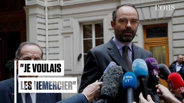 Edouard Philippe rencontre les policiers pris à partie sur les Champs-Elysées