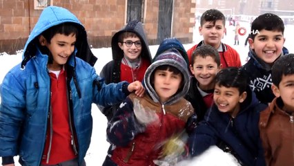 Kar yağışı en çok çocukları sevindirdi