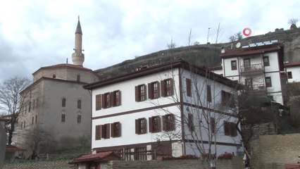 Tarihi Çeşmelerin Restorasyonuna Suç Duyurusu