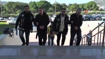 İstanköy Adası'nda bulunan FETÖ'cünün valizinden çıkanlar şok etti