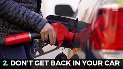 Video herunterladen: 5 Things You Should Never Do While Pumping Gas